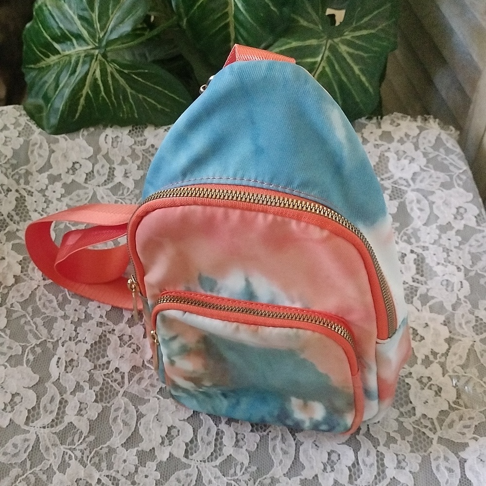 ⚜️ Olivia Miller Sling Bag